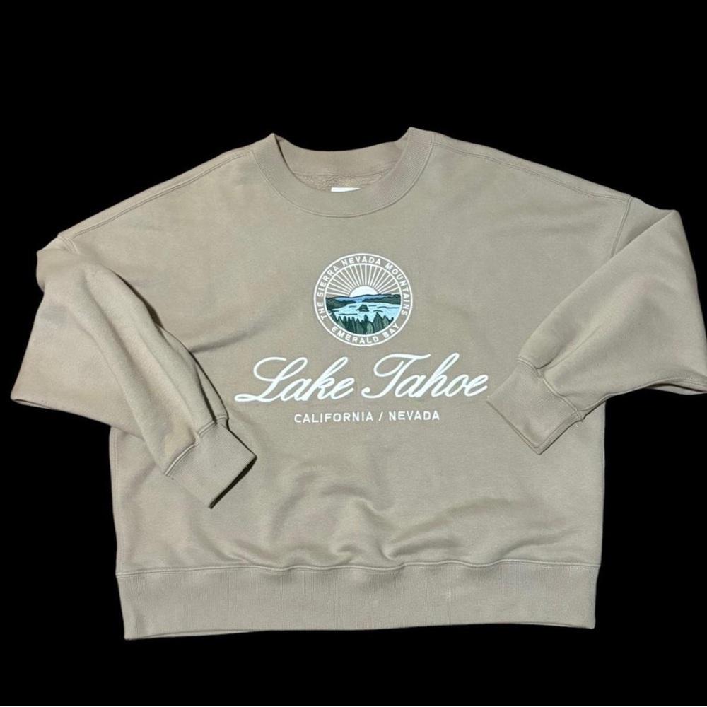 Women’s abercrombie and fitch sweatshirt